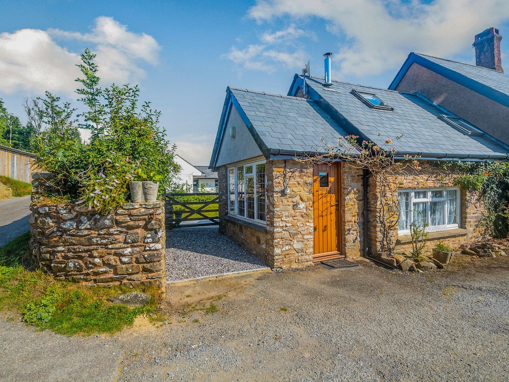 Creenagh's Cottage, Minehead - North Devon District