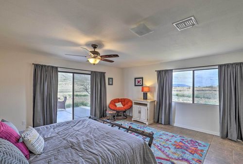 Looking for a vacation rental in Sonoita, AZ? Try cozycozy