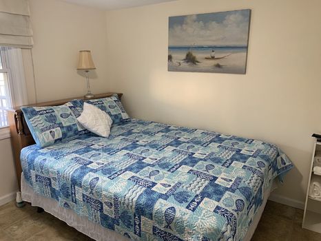 Clean/cozy, 2 Blk To Beach, Central Air/huge Terrace, Parking+4 Badges+grill - Seaside Park, NJ