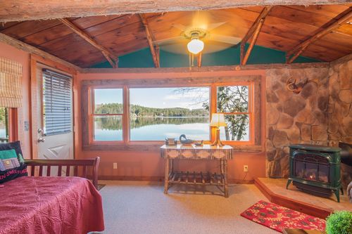 Saranac Lake, NY Cabins Best prices on cozycozy