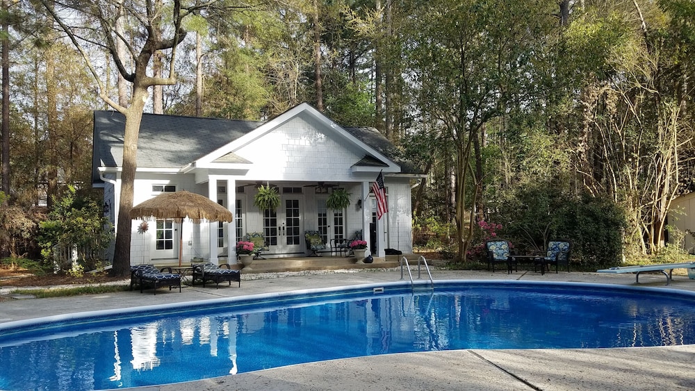Mystical Cottage In Southern Pines - Southern Pines, NC