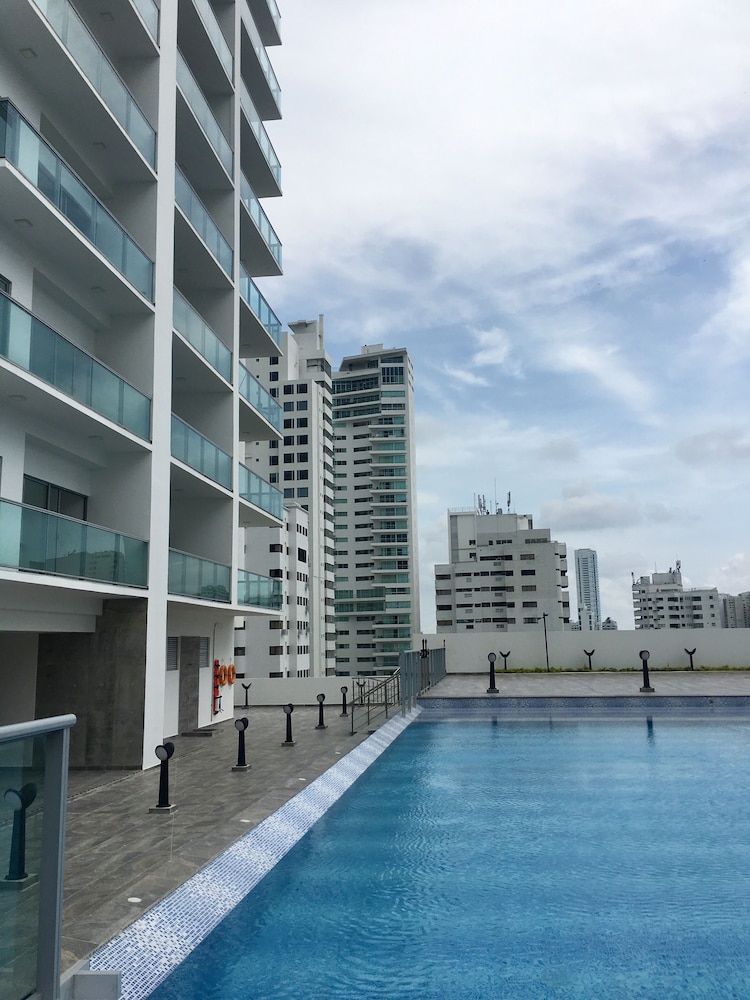 Luxe Oneindige Apartament - Cartagena