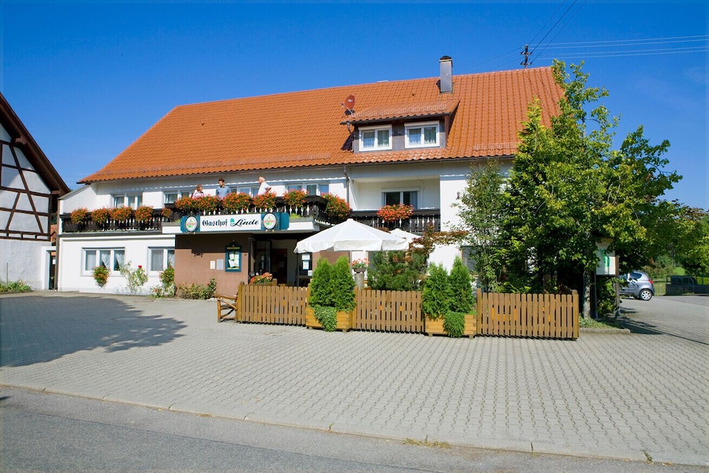 Hotel Landgasthof Linde - Illmensee