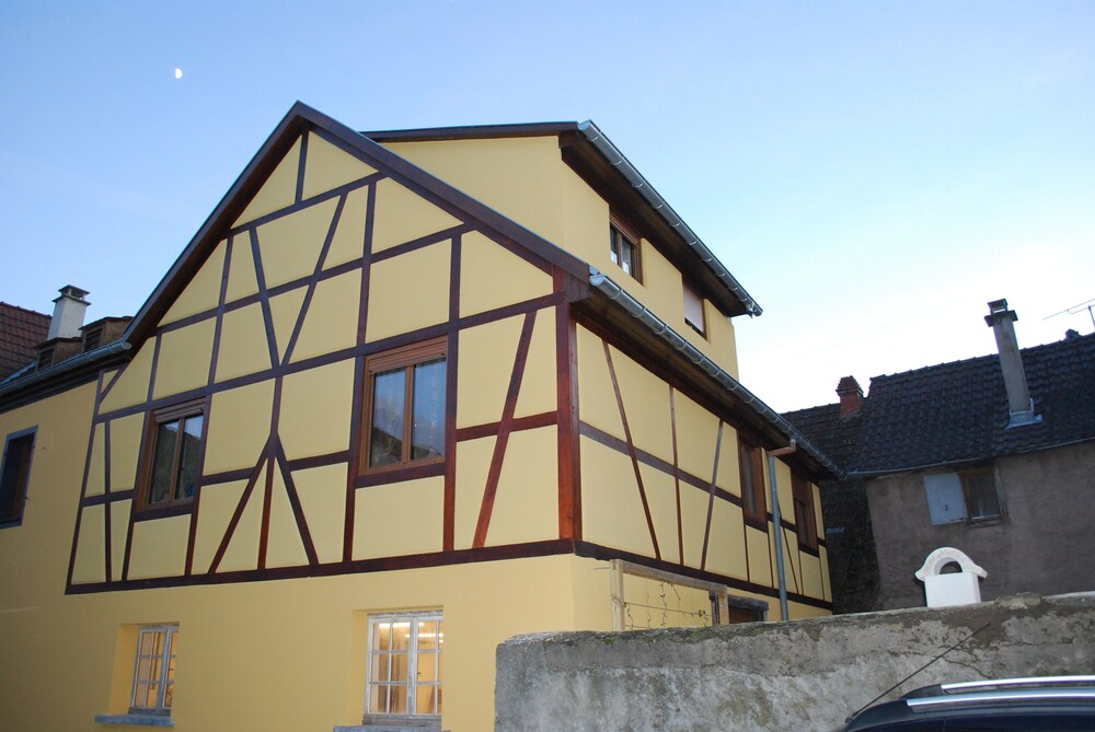 Dans Maison Alsacienne, Appartement Idéal Pour 8 Personnes, Climatisé - Alsace