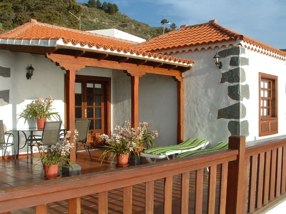 Casa Los Viñedos (A) Avec Vue Sur La Mer, Les Montagnes Et Les Volcans. - La Palma