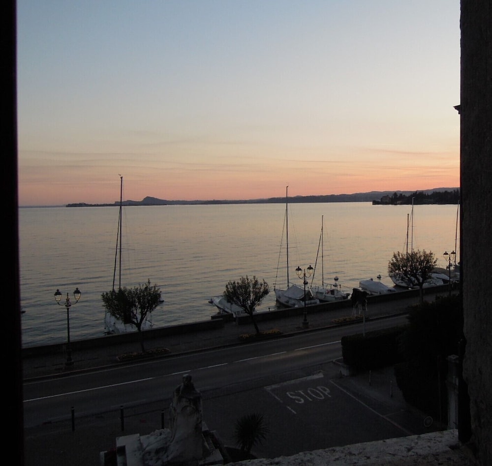 Front Lake Apartment "Le Volte" - Toscolano-Maderno
