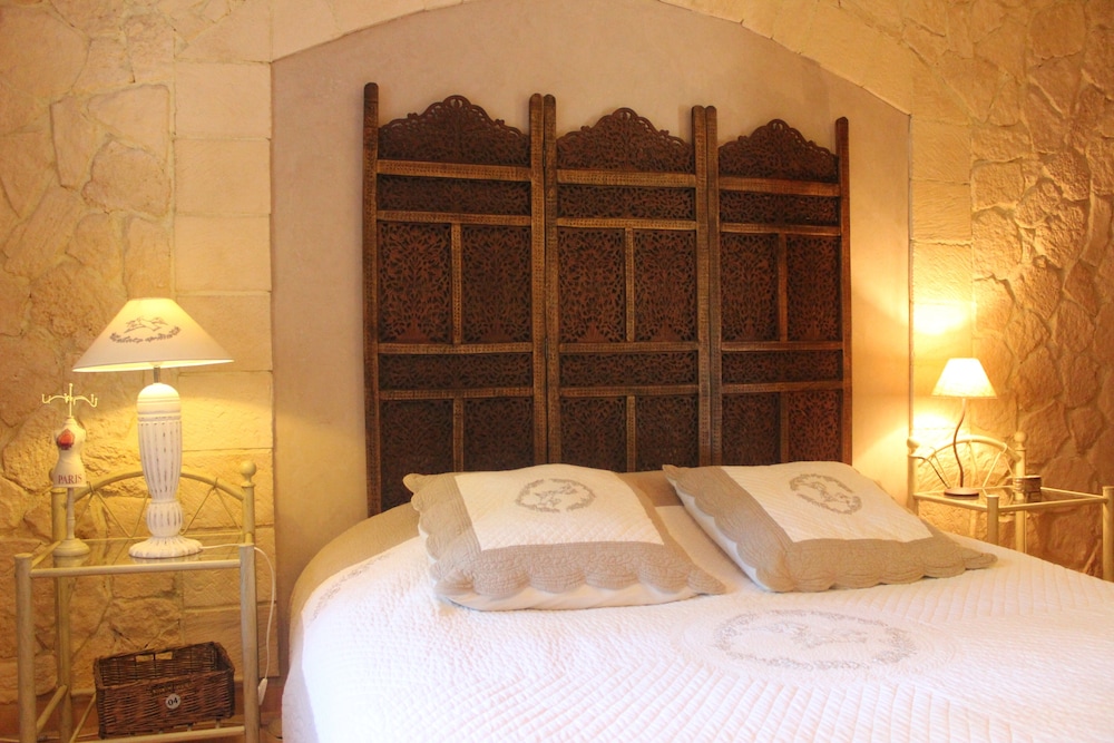 Domaine La Chamade "Riad By The Swimming Pool And Jacuzzi In An Exotic Garden - Vaucluse