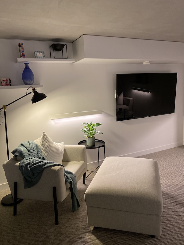 Three Level Apartment Plus A Lounge Loft - St Kilda beach, Victoria