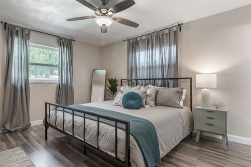 Splash Harbour Water Park, Indian Rocks Beach airbnb, hotels and