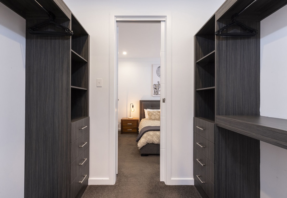 Luxury Home W/king Bed, Nbn/netflix 3bed 2bath In Christies Beach - McLaren Vale