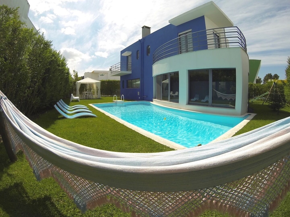Sunny Villa With Pool In Serra Arrábida - Azeitão