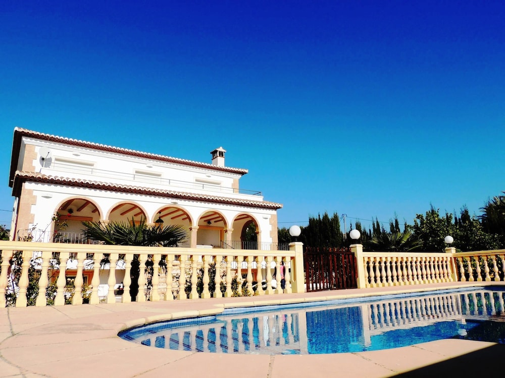 Villa With Private Pool In Javea, Costa Blanca, Alicante. 5 Bedrommsa/c. Wifi - 哈韋亞