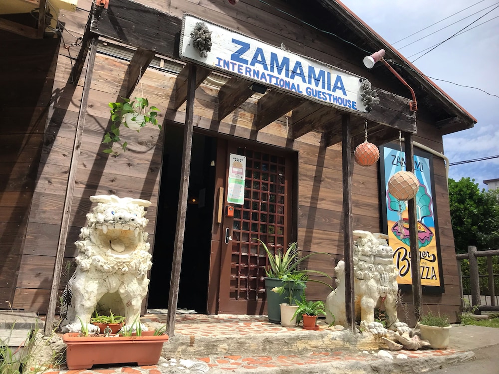 Zamamia International Guesthouse - Hostel - Okinawa Prefecture, Japan