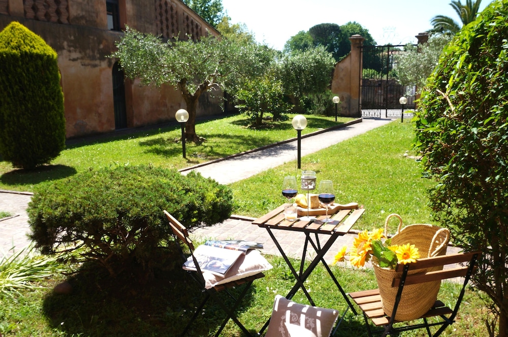 "Casa Bella Vista"  Ideale Per Famiglie/gruppi - In Borgo Medievale Vicino Pisa - Pontedera