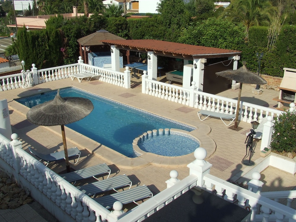 Lynroys Villa In Benidorm Beach Pooltable Jacuzzi Tabletennis Golf Family - La Nucia