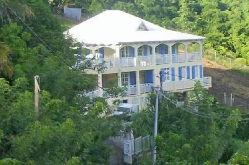 Comfort In De Natuur Platteland Heuvels En De Zee - Appartement In Residence - Martinique