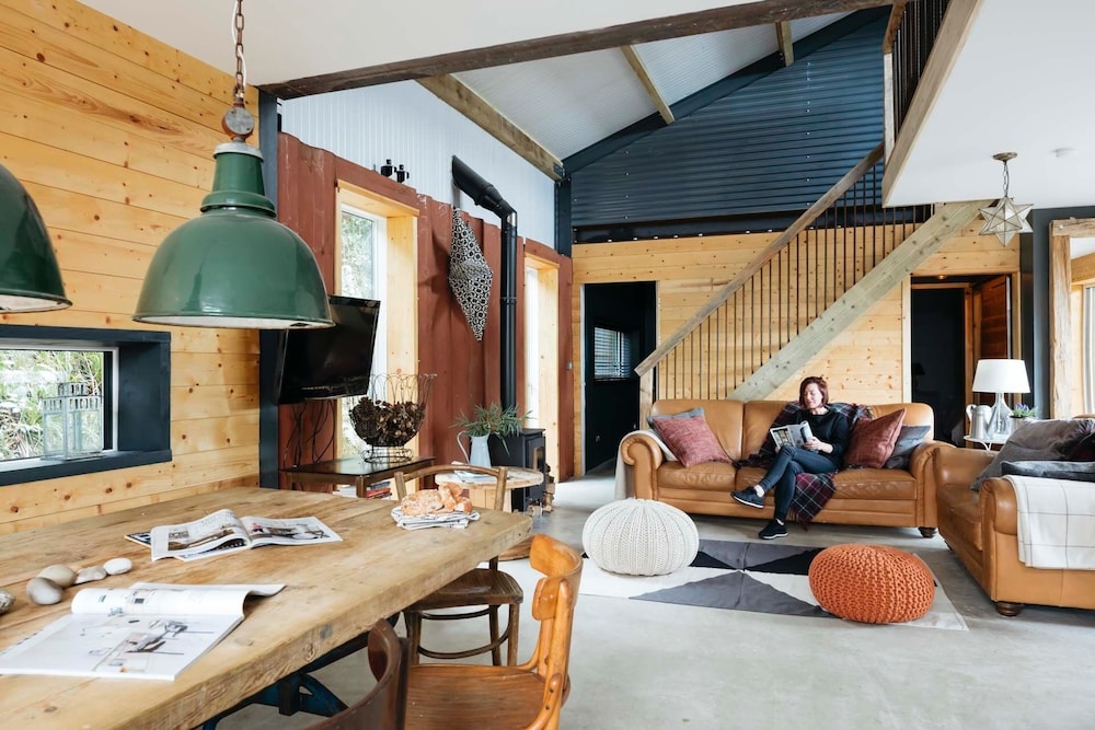Unique Lodge With Industrial Designed Interior - Wicklow