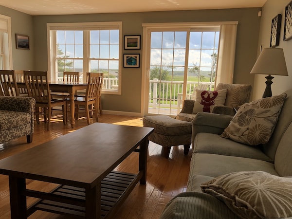 Delightful And Secluded Marsh-side House On Moody Point! - Sanford, ME