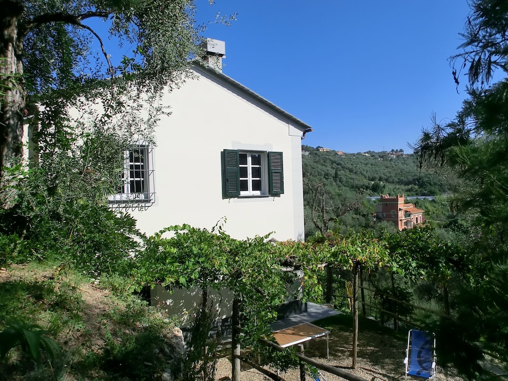 Casa De Campo Restaurada En Olive Grove Con Viñedo A 10 Minutos Del Mar - Chiavari