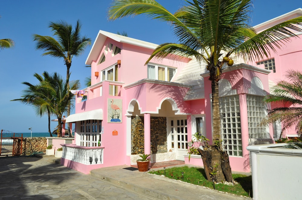 Villa Flamingo; Cascada, Piscina Infinita, Cama Colgante En La Playa, Bañera De Hidromasaje - Cabarete