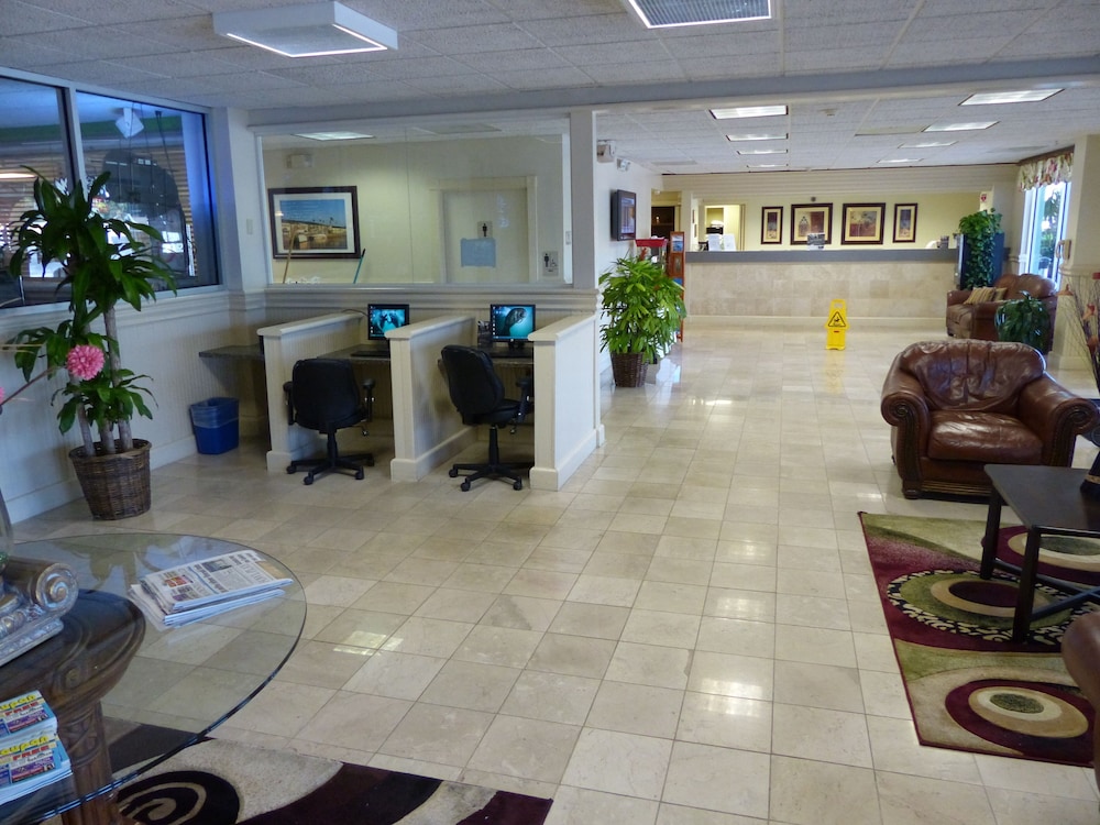 Sarasota «Executive Waterfront Suite» Une Chambre D'hôtel N ° 103 Sur Le Port De Plaisance De Sara Bay - Bradenton, FL
