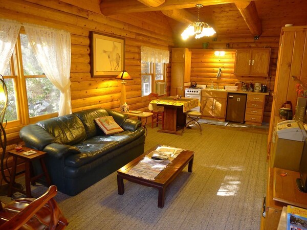 Nevada City Retreats: Baby Bear's Cottage-vacation Rental - Grass Valley, CA