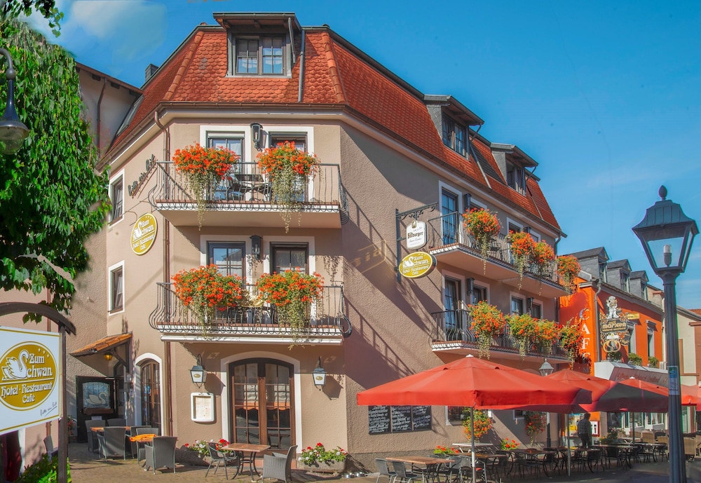 Hotel Restaurant Zum Schwan - Mettlach