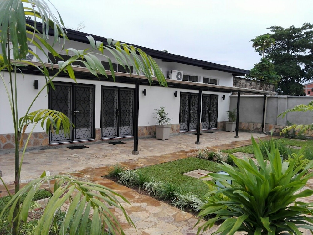 Urban Lodge - Burundi