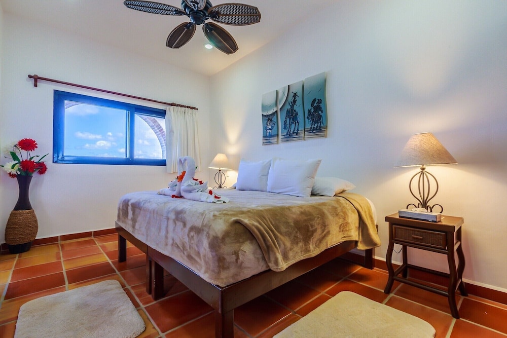 Oceanside Casita "Xalapa" With A/c And Pool    5 Min Stroll To Beach - Isla Mujeres