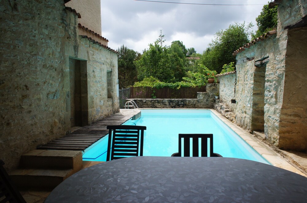 Traditional French And Charming House / Villa - 5 Persons - Villefranche-de-Rouergue