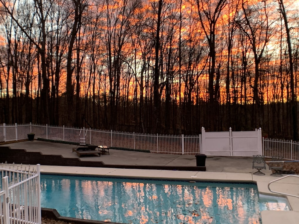 Quiet, Scenic Farm With Private Pool! Minutes From Greer And Greenville, Sc. - South Carolina