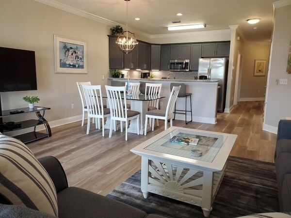 Lakefront 311 - Fully Updated Villa! Great Lake Views, Must See! - Santa Rosa Beach, FL
