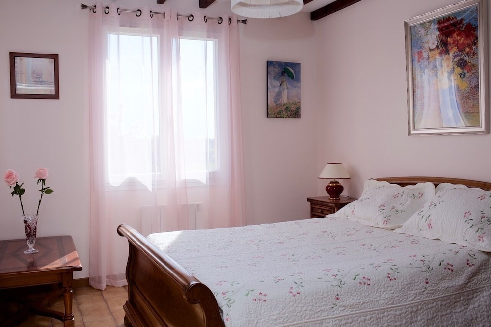 Les Murmures Du Temps Villa Climatizada De 3 Dormitorios En Carpentras Con Piscina - Carpentras