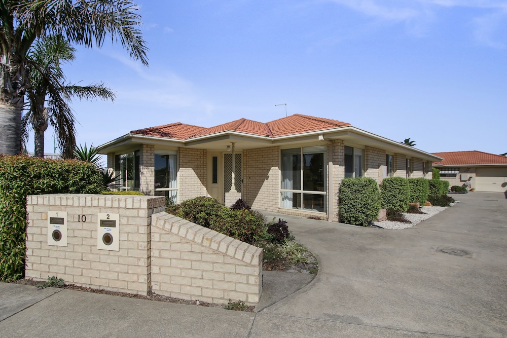 Tondo - Centrally Located House Perfect For Families And Groups - Lakes Entrance