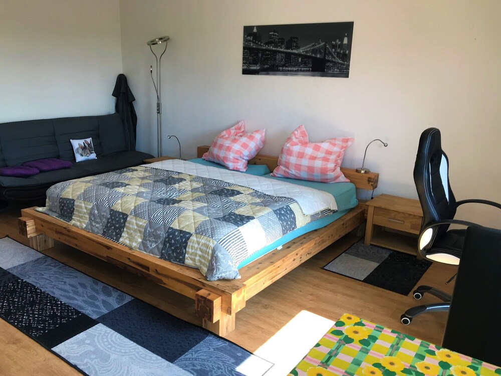 Comfortabel Appartement In Desssau Ziebigk - 5min Van Het Bauhaus - Snelle En Gratis Wifi - Dessau