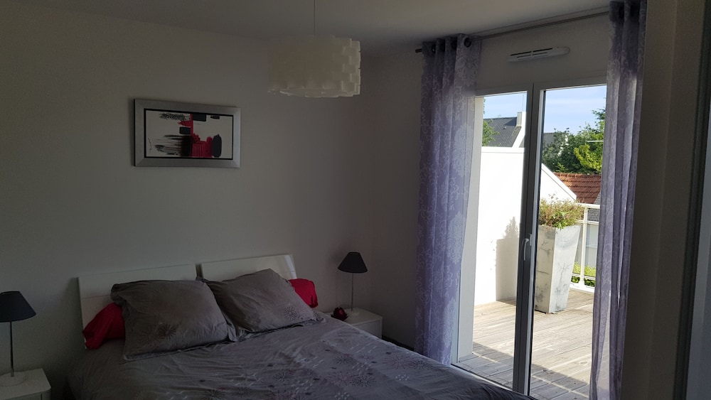 Apartment T3- Seaside, Small Sea View 150m From The Beach - Plage de Bénodet