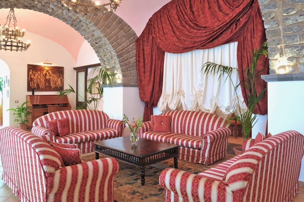 Villa Due Golfi - Onze Chambres Resort, Couchages 30 - Massa Lubrense