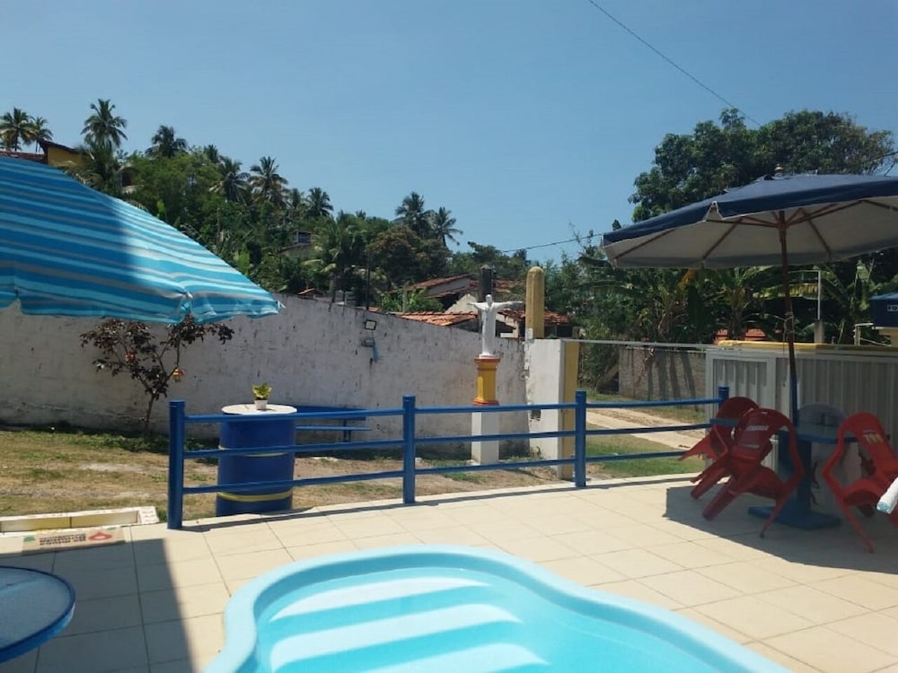 South Coastal House Bahia, Pool, Barbecue, Wifi, 150 M From The Beach, Sleeps 15 - Ilhéus