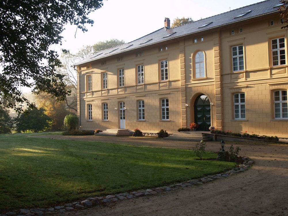 Landhaus Schloss Kölzow - Mecklenburgische Seenplatte
