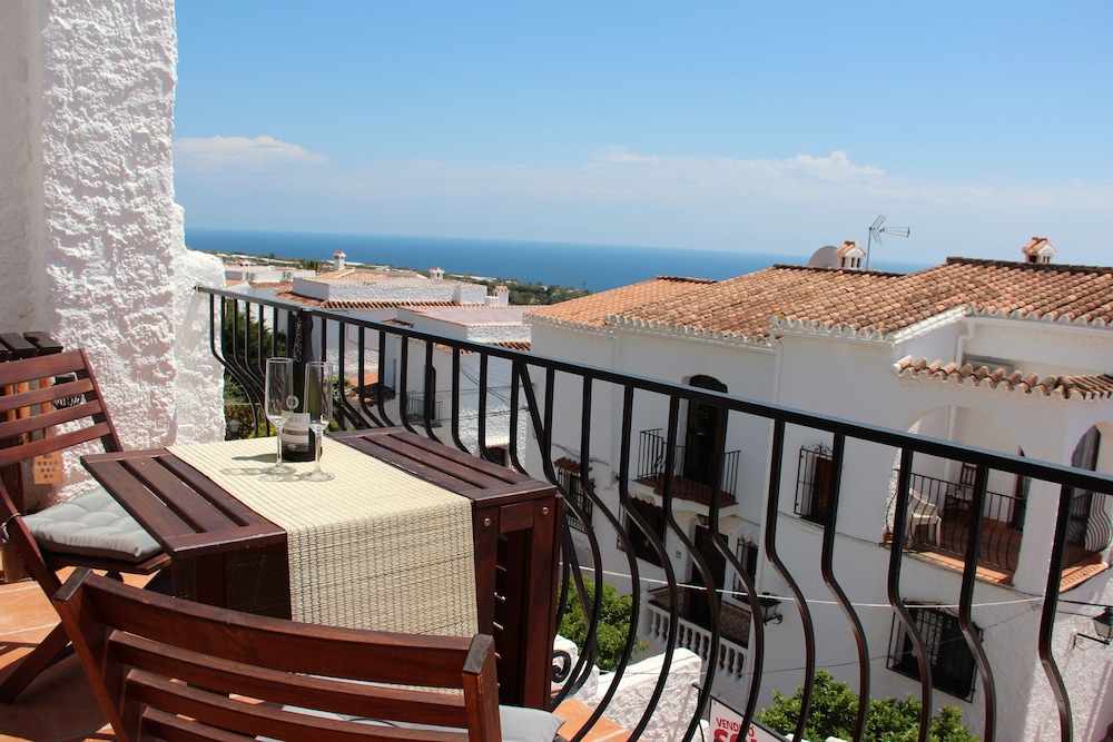 Luxurious Penthouse Flat With Sea View - Nerja