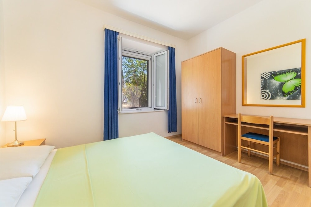 Appartement Horizont - 150 M From Pebble Beach:  A2-mario(4+2)  - Brist, Riviera Makarska, Kroatië - Brist