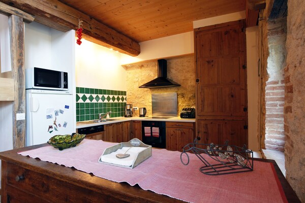 Character Cottage In Cuq-toulza (Tarn), Near Toulouse, Albi, Carcassonne - Tarn