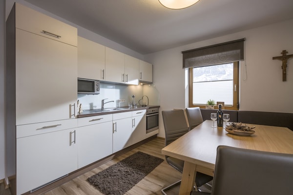 Nieuw Appartement  4-9 Pers., Bij Skigebied, Ideaal Startpunt Voor Wandelingen - Zillertal