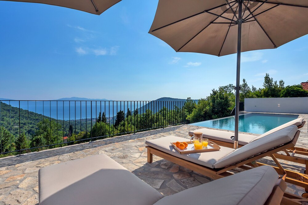Villa Mit Spektakulärem Blick Auf Das Meer, 2 Schlafzimmer, Swimming Pool - Drvenik