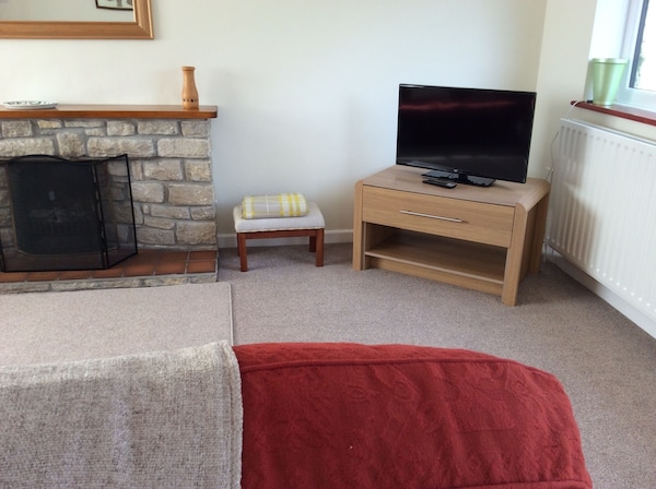One Bedroomed Ground Floor Flat (Suitable For People With Restricted Mobility) - Bowleaze Cove