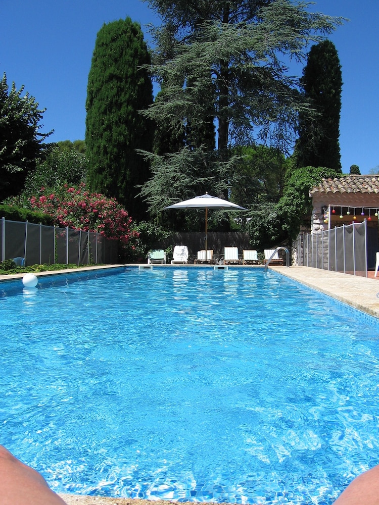 Lovely Old Stone Bastide With Private Pool, Short Drive To Beach - Saint-Paul-de-Vence