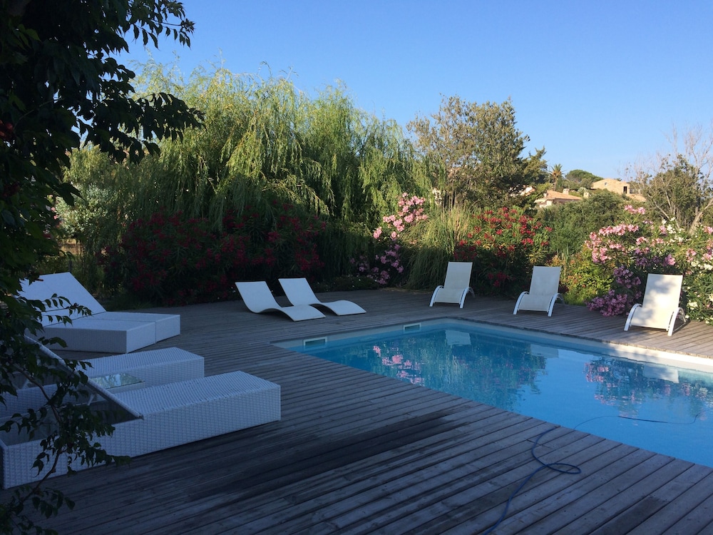 Villa Met Zwembad Op 150 Meter Van Het Strand Aan De Golf Van Pinarello - Zonza
