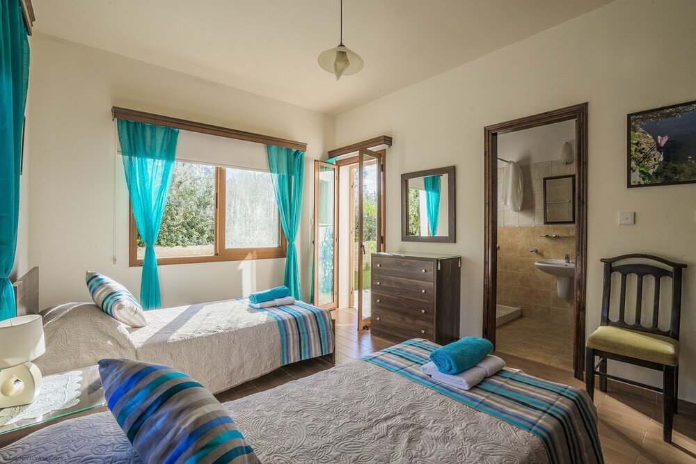 Villa Astro -  A Beach Villa With Heated Pool That Sleeps 8 Guests  In 4 Bedrooms - Помос