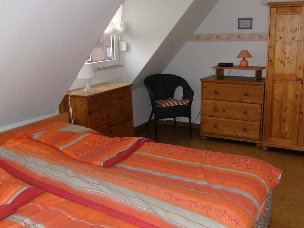 Cozy, Allergy And Child Friendly Vacation Home With A Garden - Baltrum