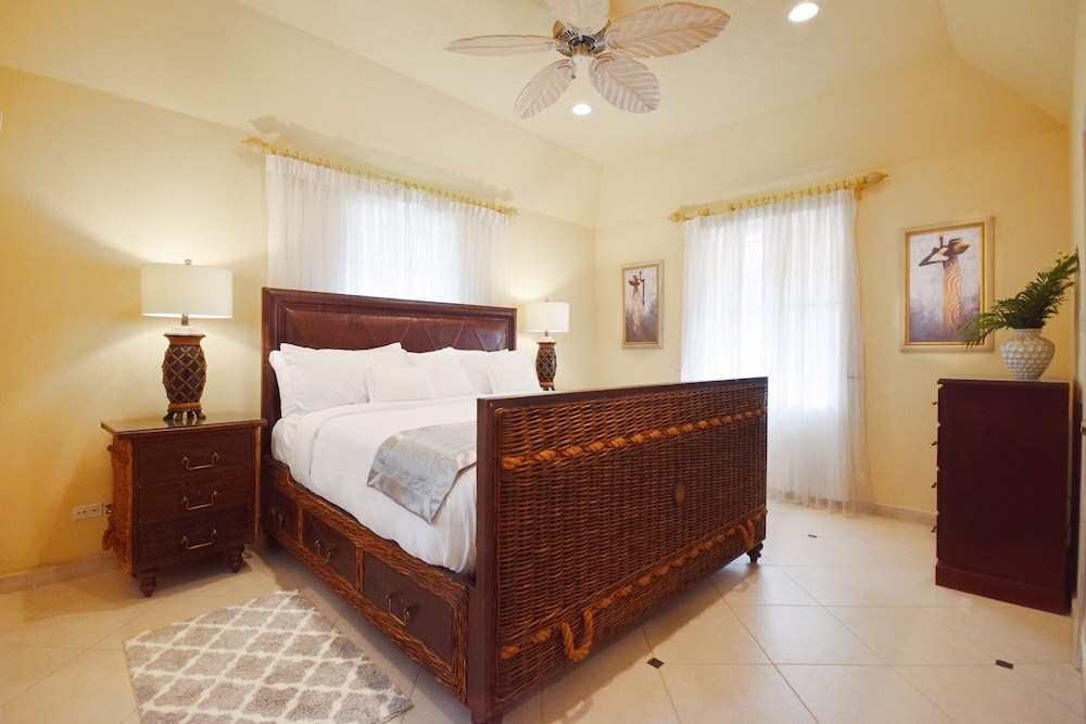 3 Minuten Lopen Naar Het Strand - Blessed Manor 6 Bed House) - Barbados